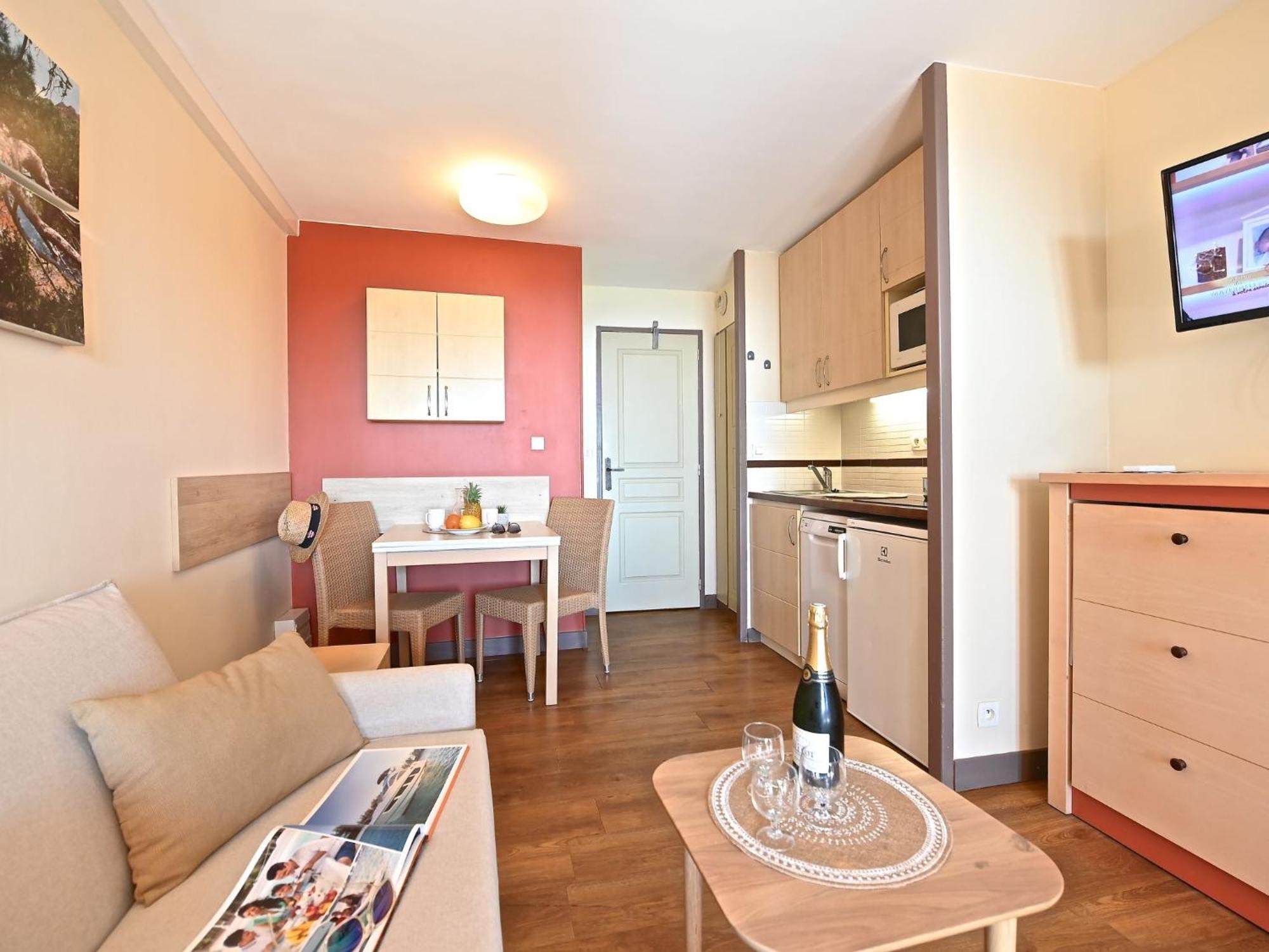 Apartment Village Cap Esterel - Le Village-9 By Interhome Saint-Raphael  Exterior photo